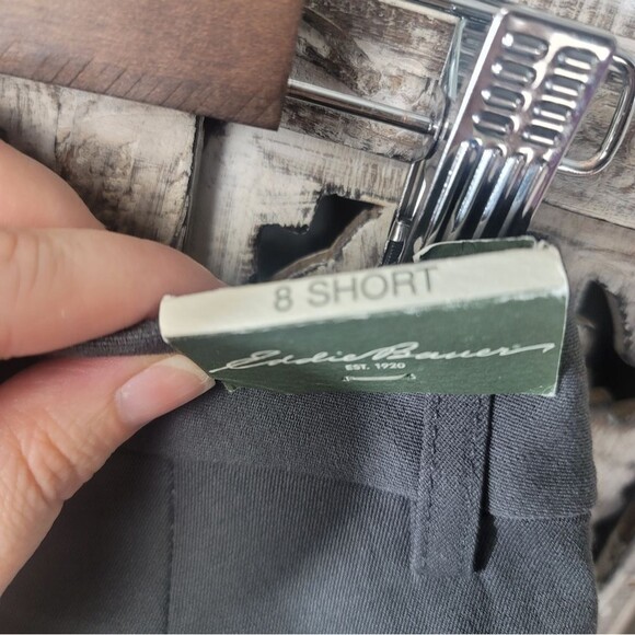 Eddie Bauer Womens Grey Curvy Fit Pants Size 8 Short - Picture 5 of 16